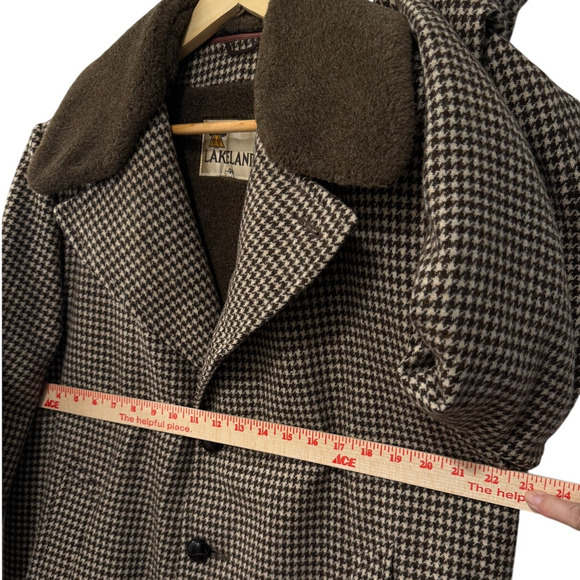 SOLD!  Vintage L Wool $450 Herringbone Shearling Coat Long Jacket Brown 44 - Picture 11 of 15